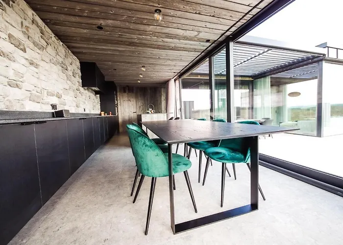 Modern Maison Near Somme-Leuze